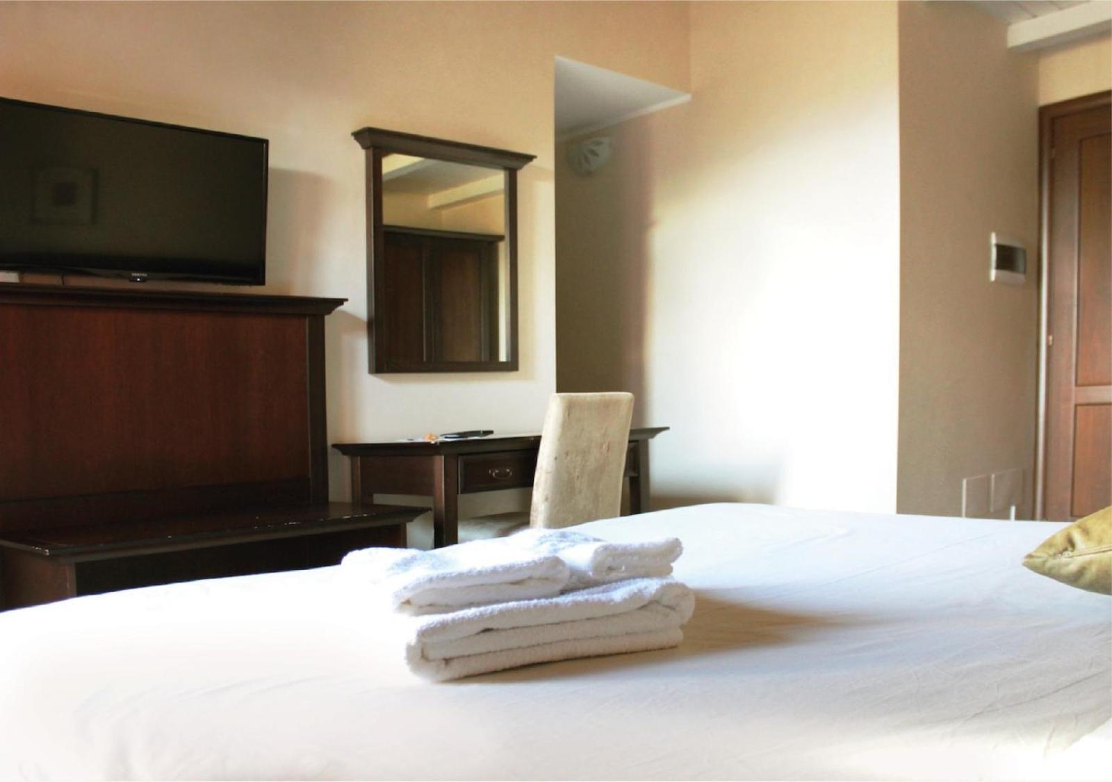 Bed and Breakfast Le Corti - Dimora Storica Polistena Exterior foto