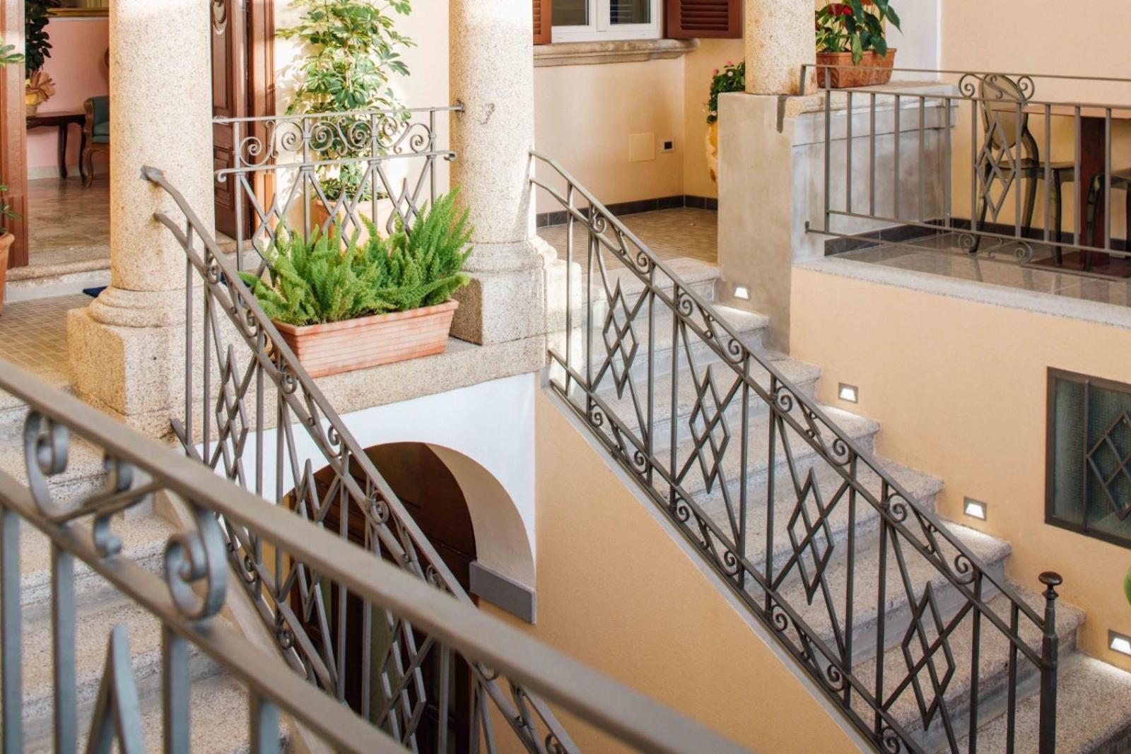 Bed and Breakfast Le Corti - Dimora Storica Polistena Exterior foto